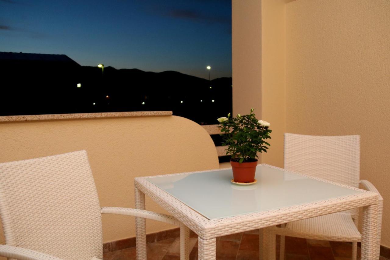 La Rosa Dei Venti Bed & Breakfast Villasimius Exterior foto