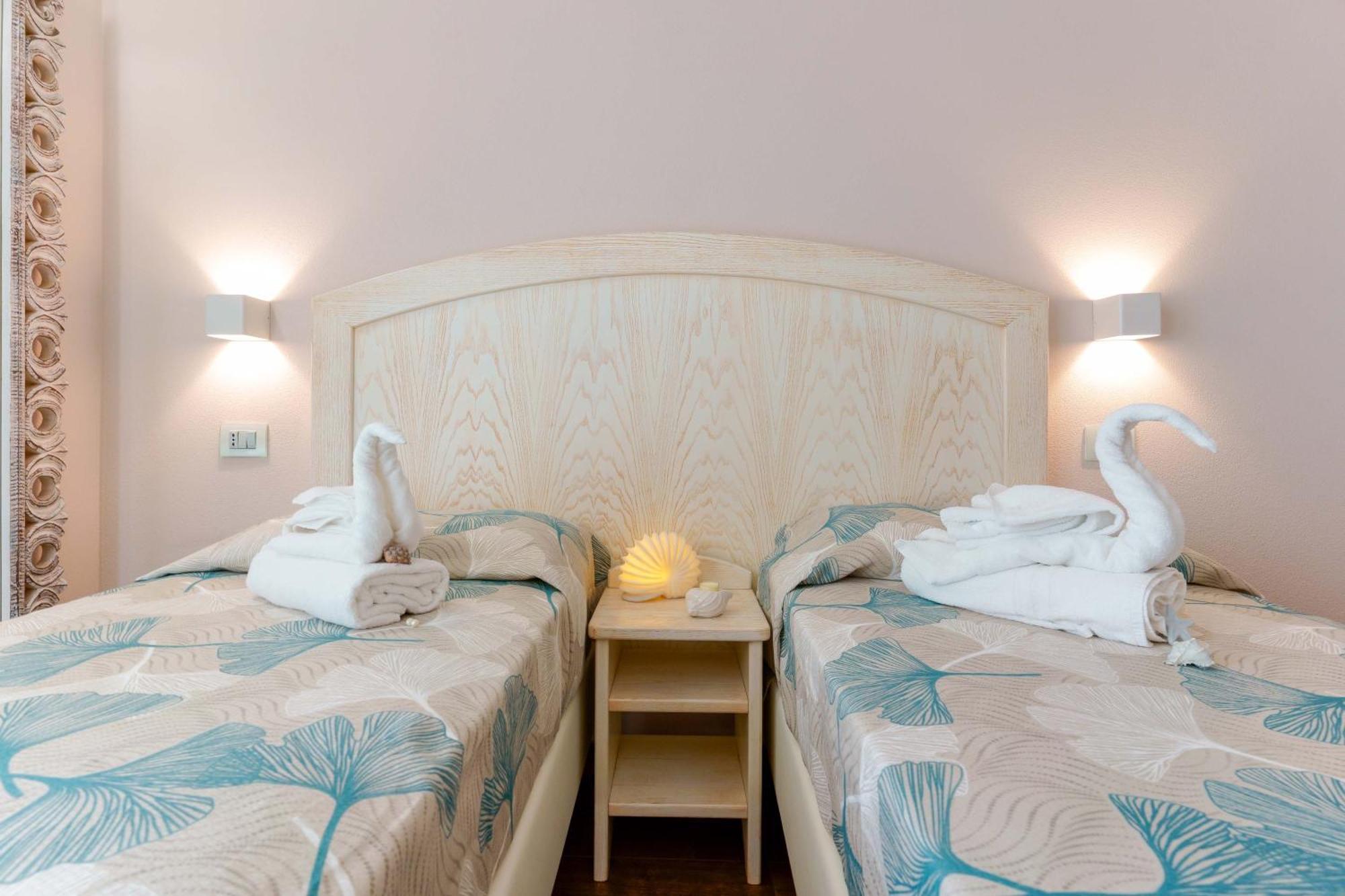 La Rosa Dei Venti Bed & Breakfast Villasimius Exterior foto