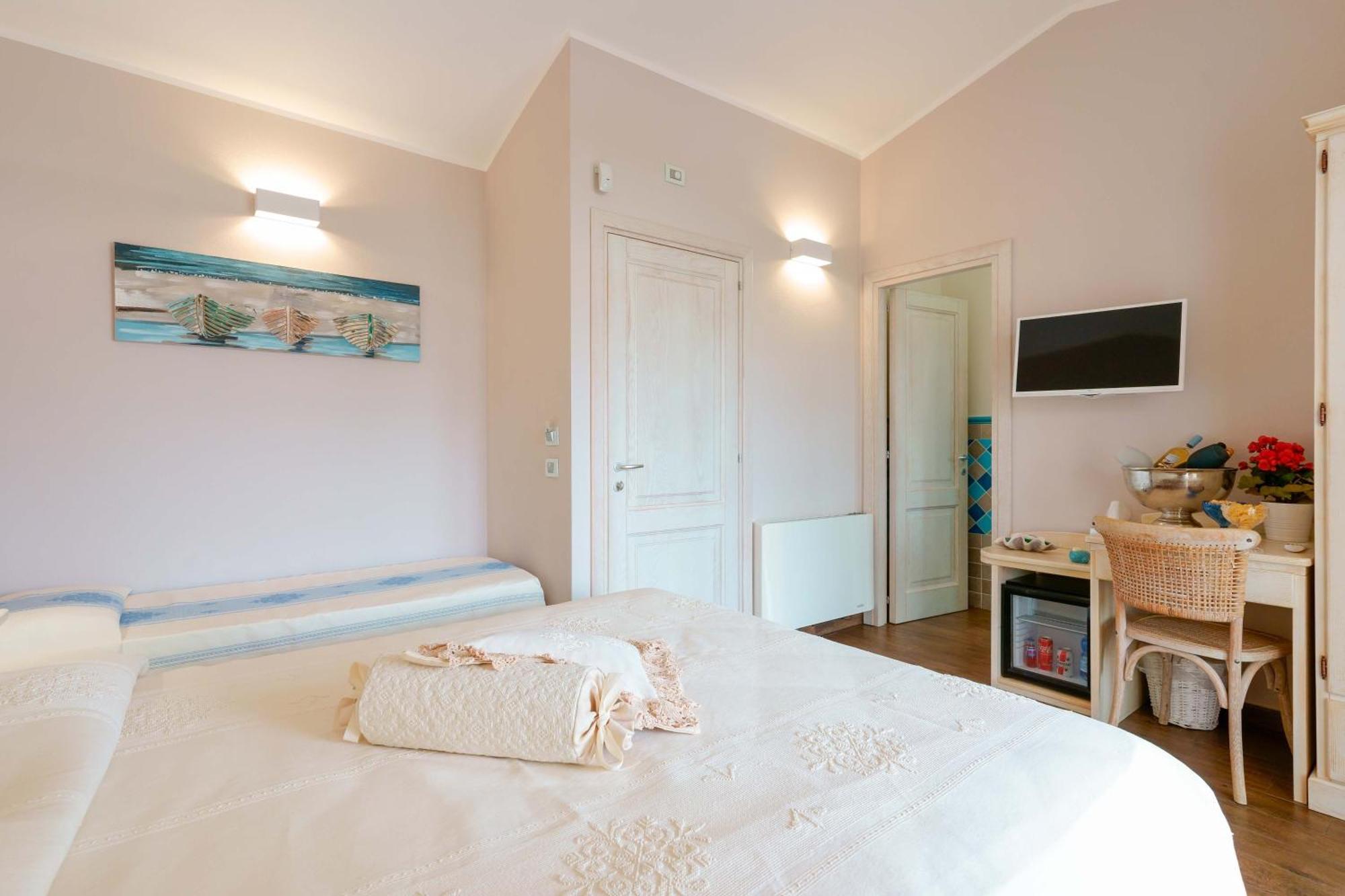 La Rosa Dei Venti Bed & Breakfast Villasimius Exterior foto