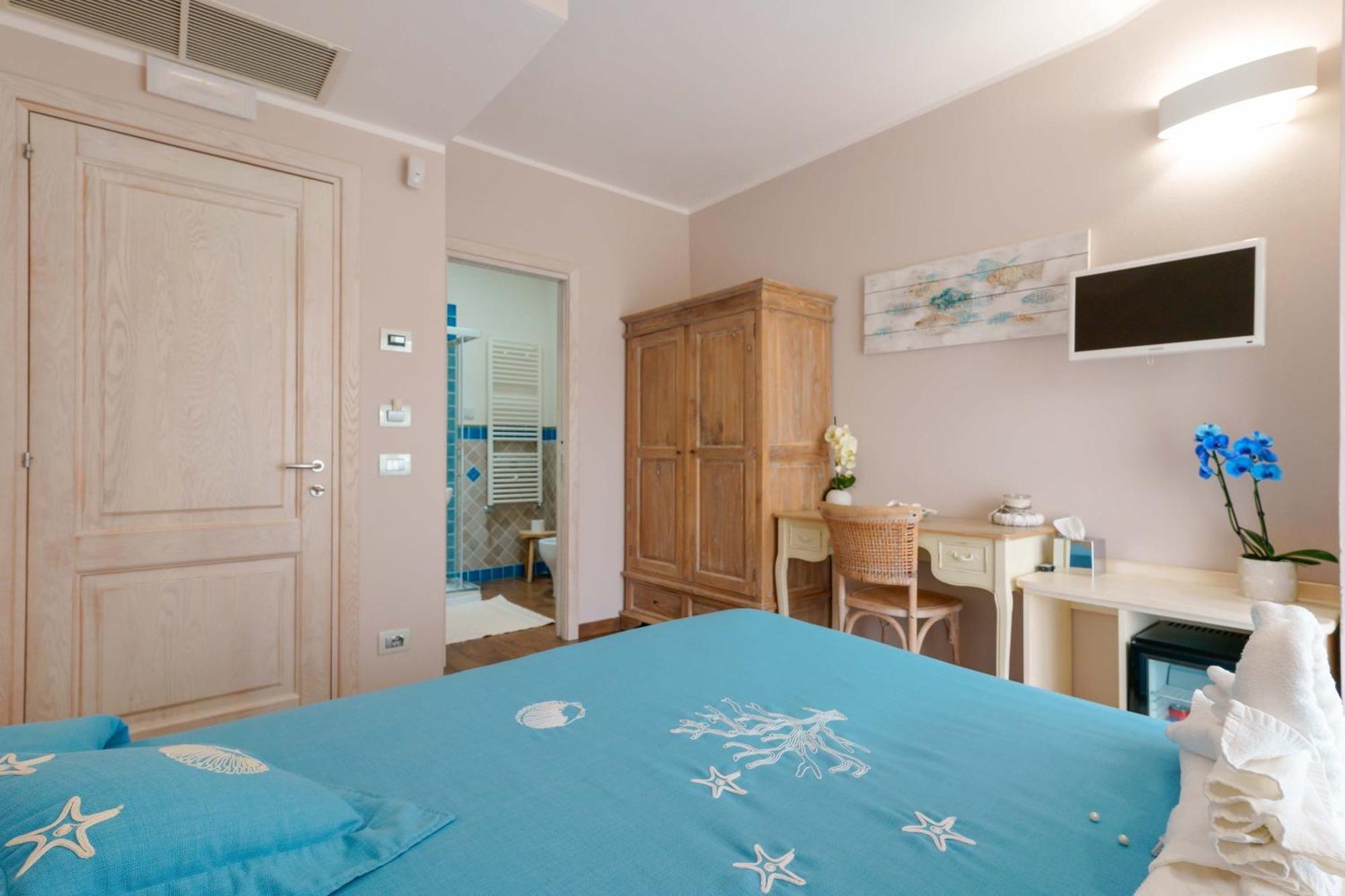 La Rosa Dei Venti Bed & Breakfast Villasimius Exterior foto