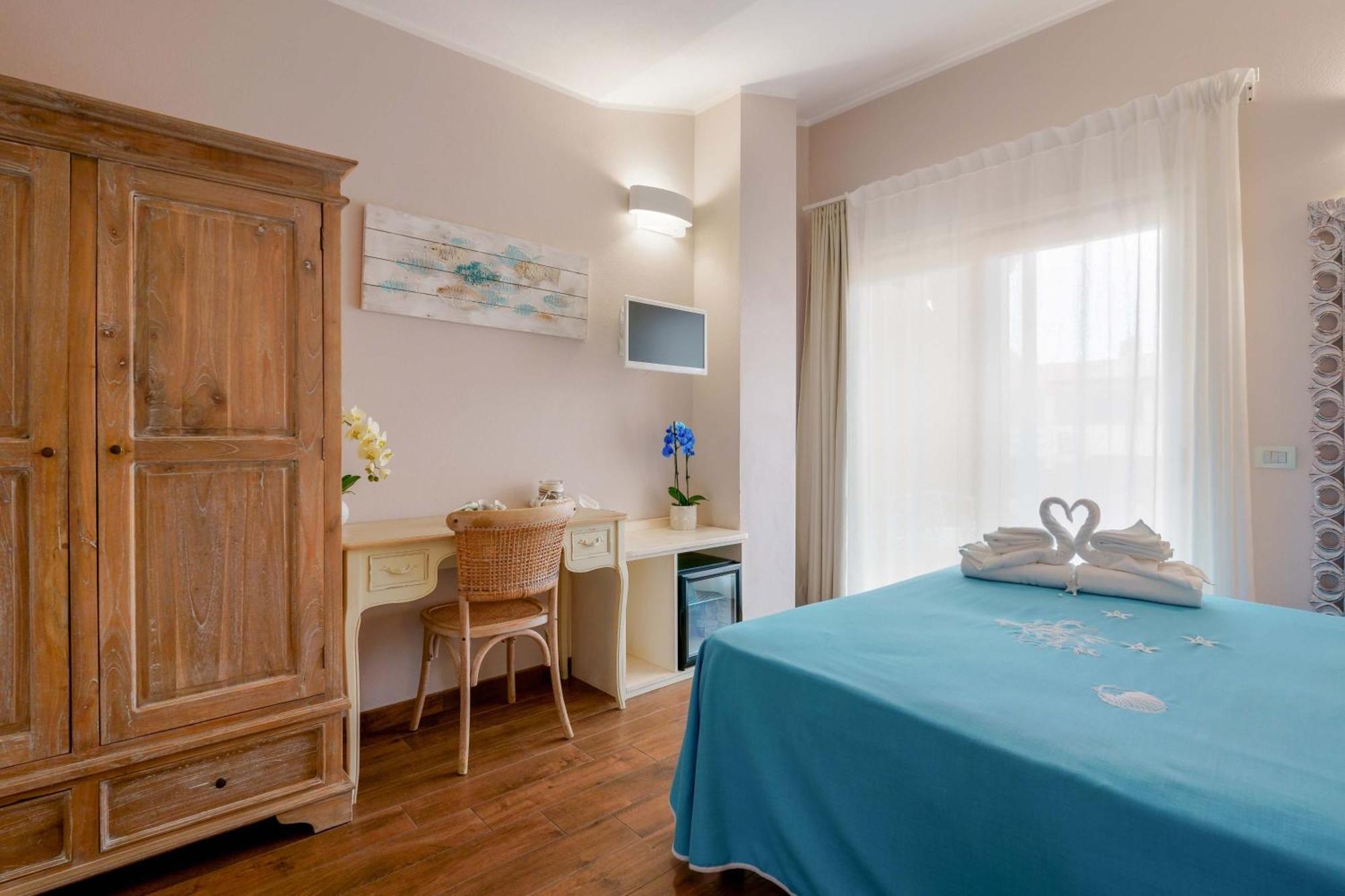 La Rosa Dei Venti Bed & Breakfast Villasimius Exterior foto